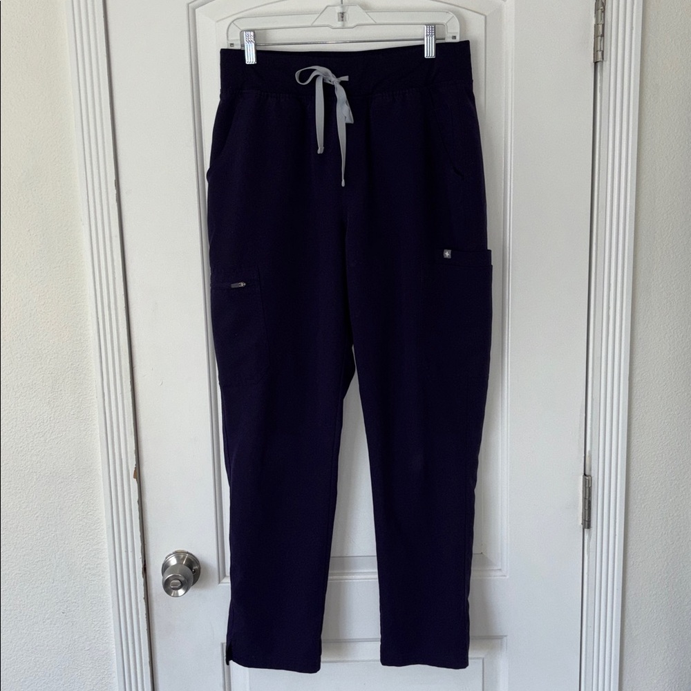 Figs Yola high waisted L purple scrub pants